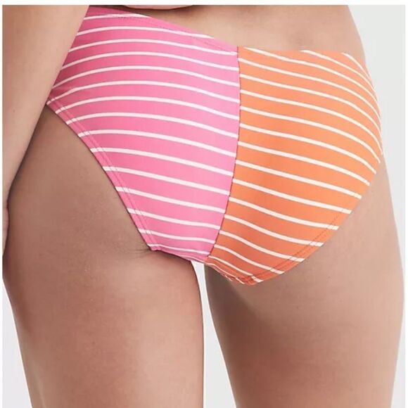 Tommy Hilfiger V-Cut Bikini Bottoms -
Sail Away Stripe Dahlia / Soft White, New - Picture 5 of 13